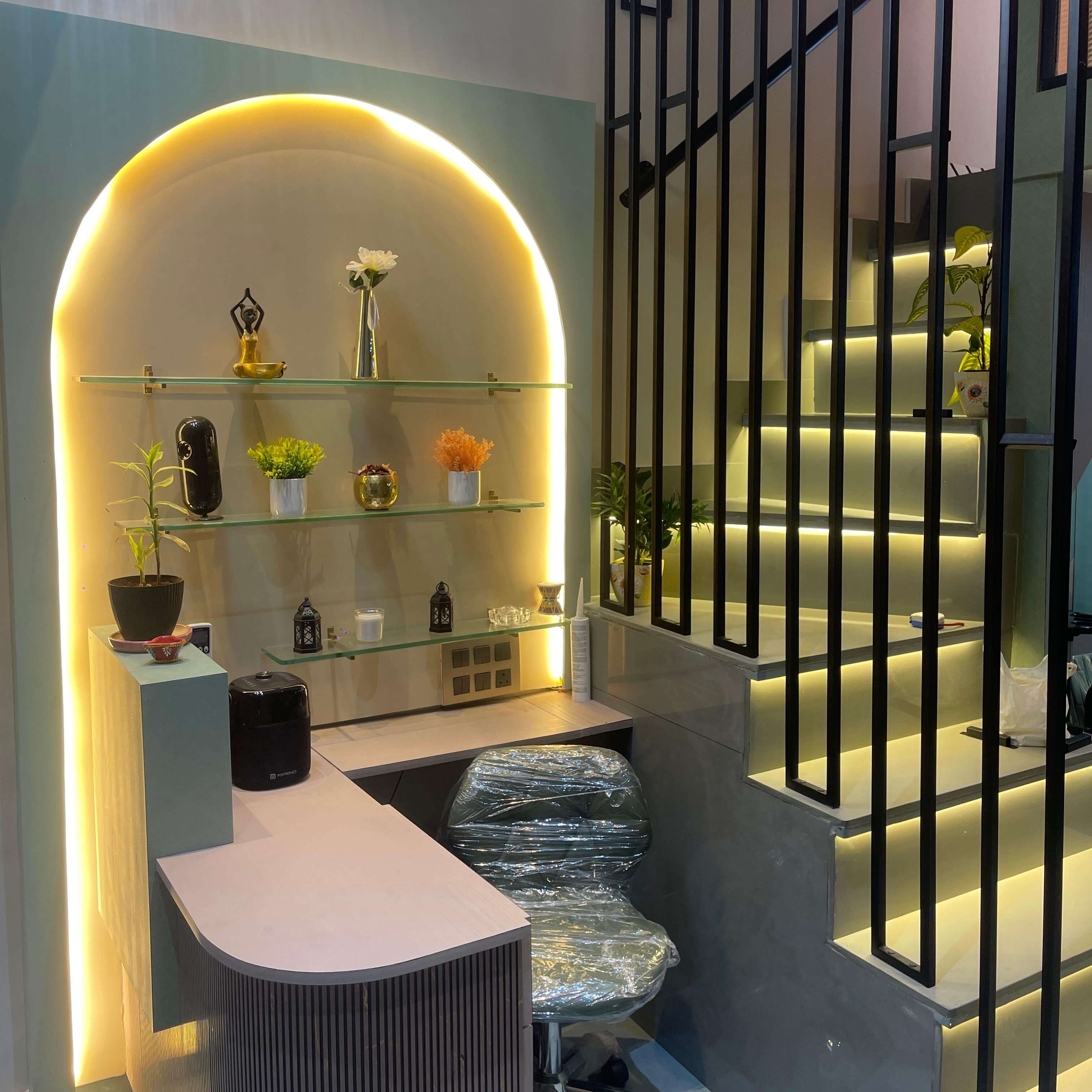 Sage-Unisex-Salon